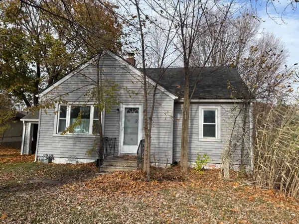 7349 Red Arrow Highway, Watervliet, MI 49098