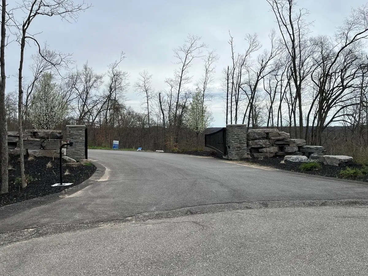 12873 Triple Oak Drive Ne #13, Lowell, MI 49331 - Image #1