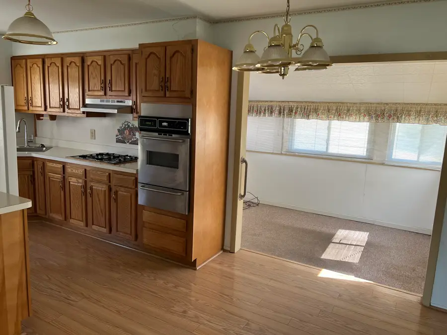 19436 Donna Street, Livonia, MI 48152 - Image #2