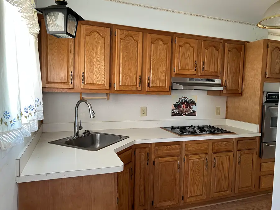 19436 Donna Street, Livonia, MI 48152 - Image #3