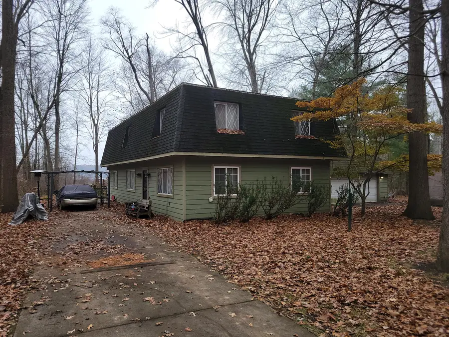 952 54th Street, Pullman, MI 49450 - Image #2