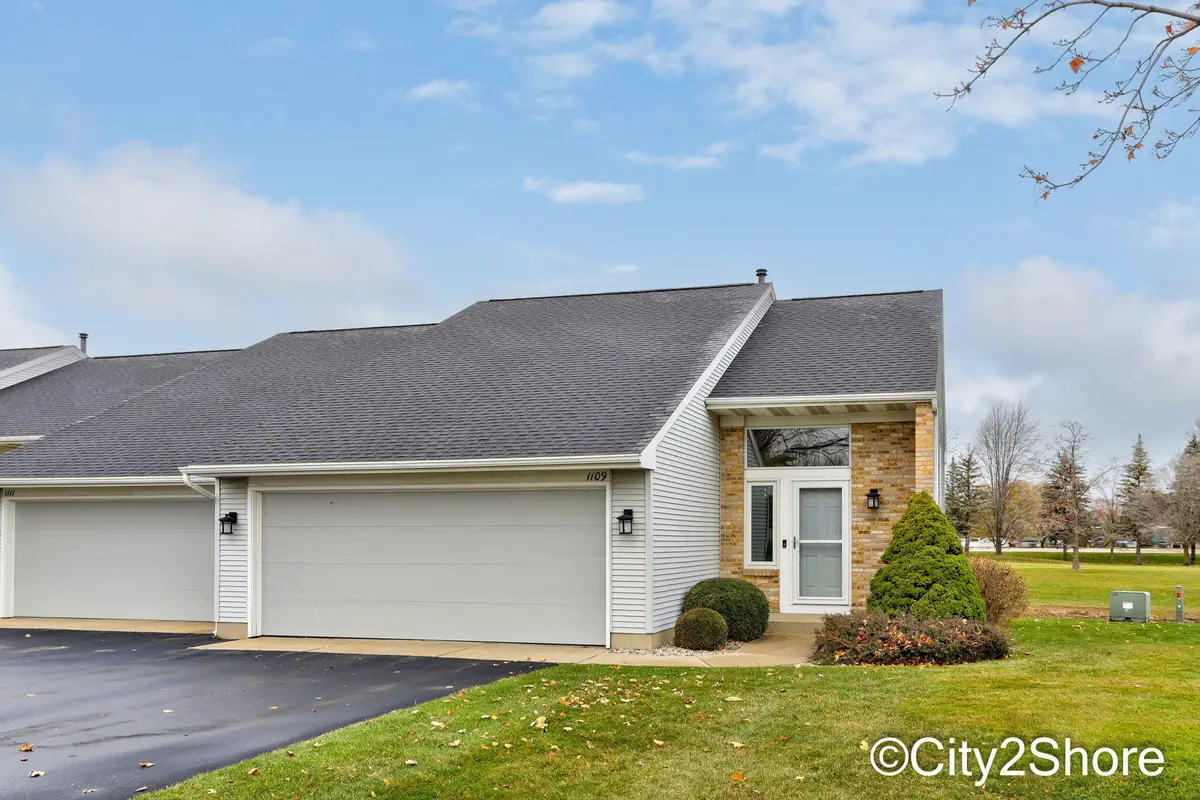 1109 Fairfield Drive, Hudsonville, MI 49426 - Image #1