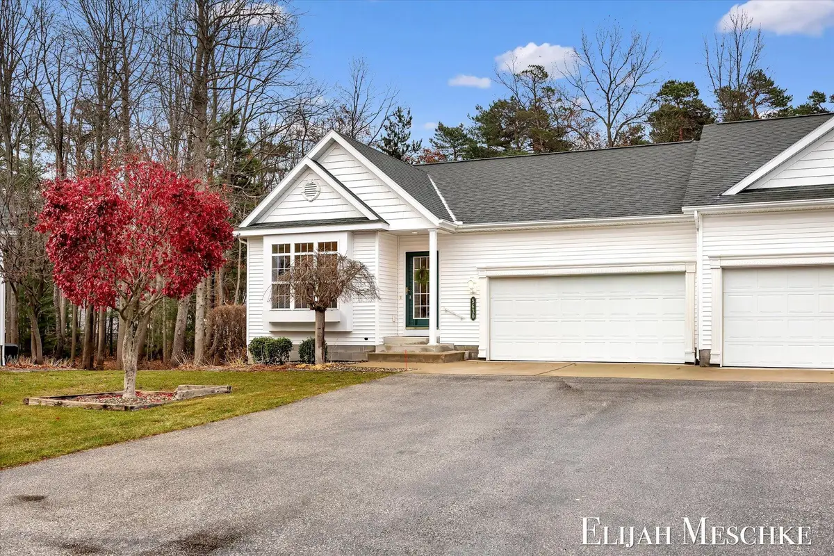 5630 Copper Sands Run, Fruitport, MI 49415 - Image #1