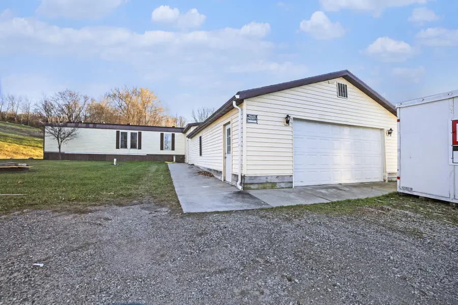 10395 W Peck Lake Road, Lowell, MI 49331 - Image #3