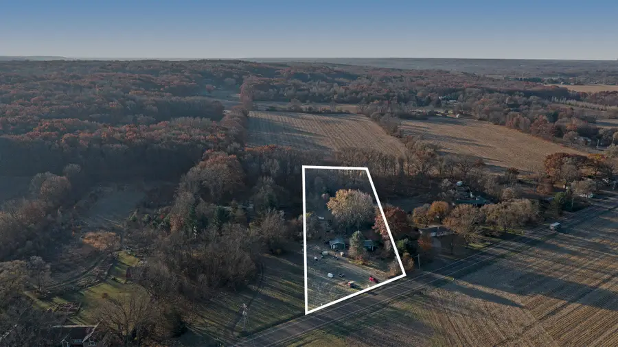 631 Marsh Road, Plainwell, MI 49080 - Image #2