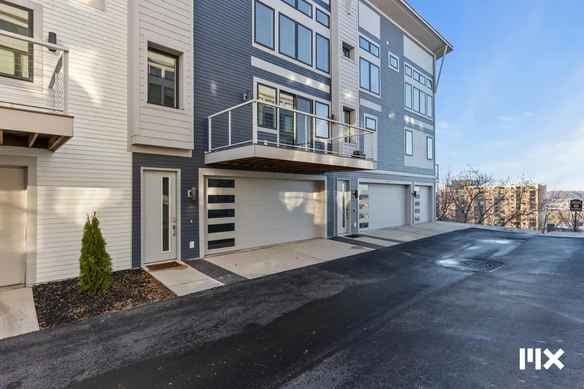 631 Fairview Avenue Ne #2, Grand Rapids, MI 49503 - Image #1