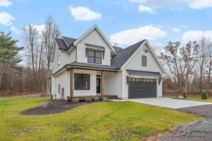 10048 Barberry Lane, Howard City, MI 49329 - Image #3