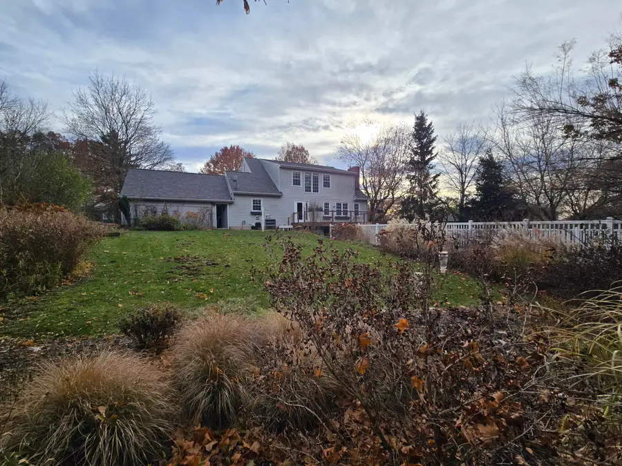 2601 Northboro Court Ne, Grand Rapids, MI 49525 - Image #2