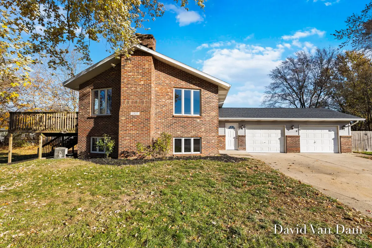 2327 Oak Hollow Drive, Jenison, MI 49428 - Image #1