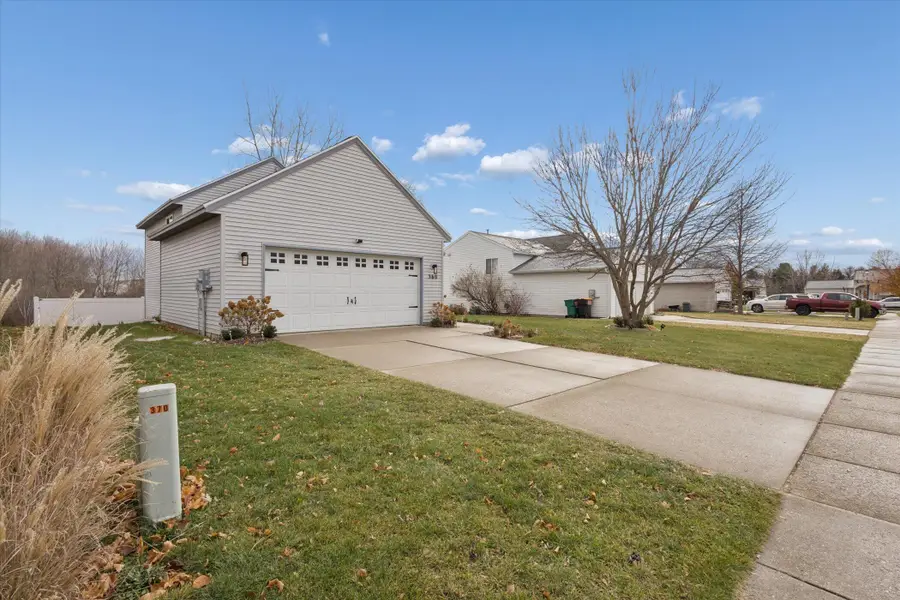 360 Tall Grass Drive, Cedar Springs, MI 49319 - Image #2