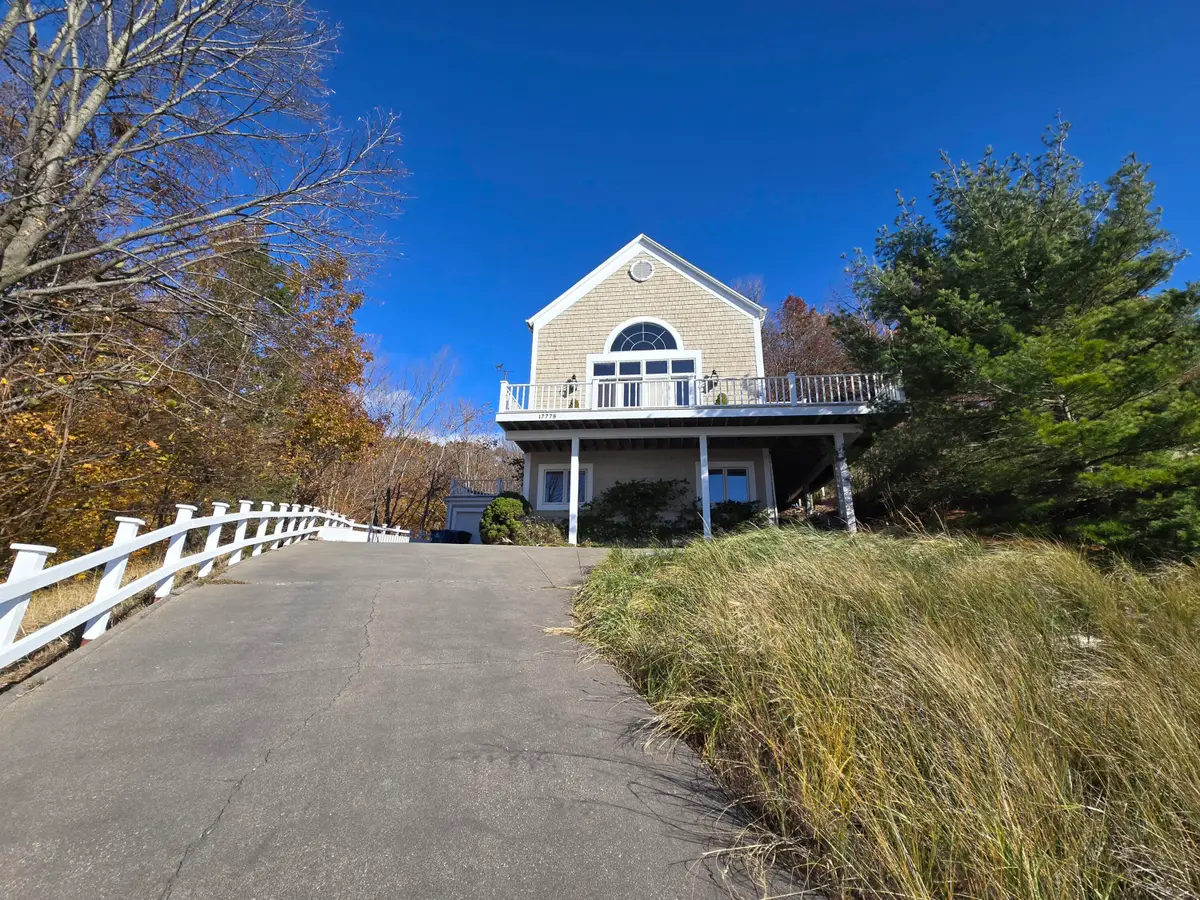 17778 North Shore Estates Road, Spring Lake, MI 49456 - Image #1