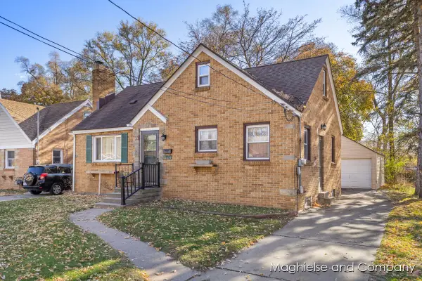 300 Eola Street Se, Grand Rapids, MI 49507