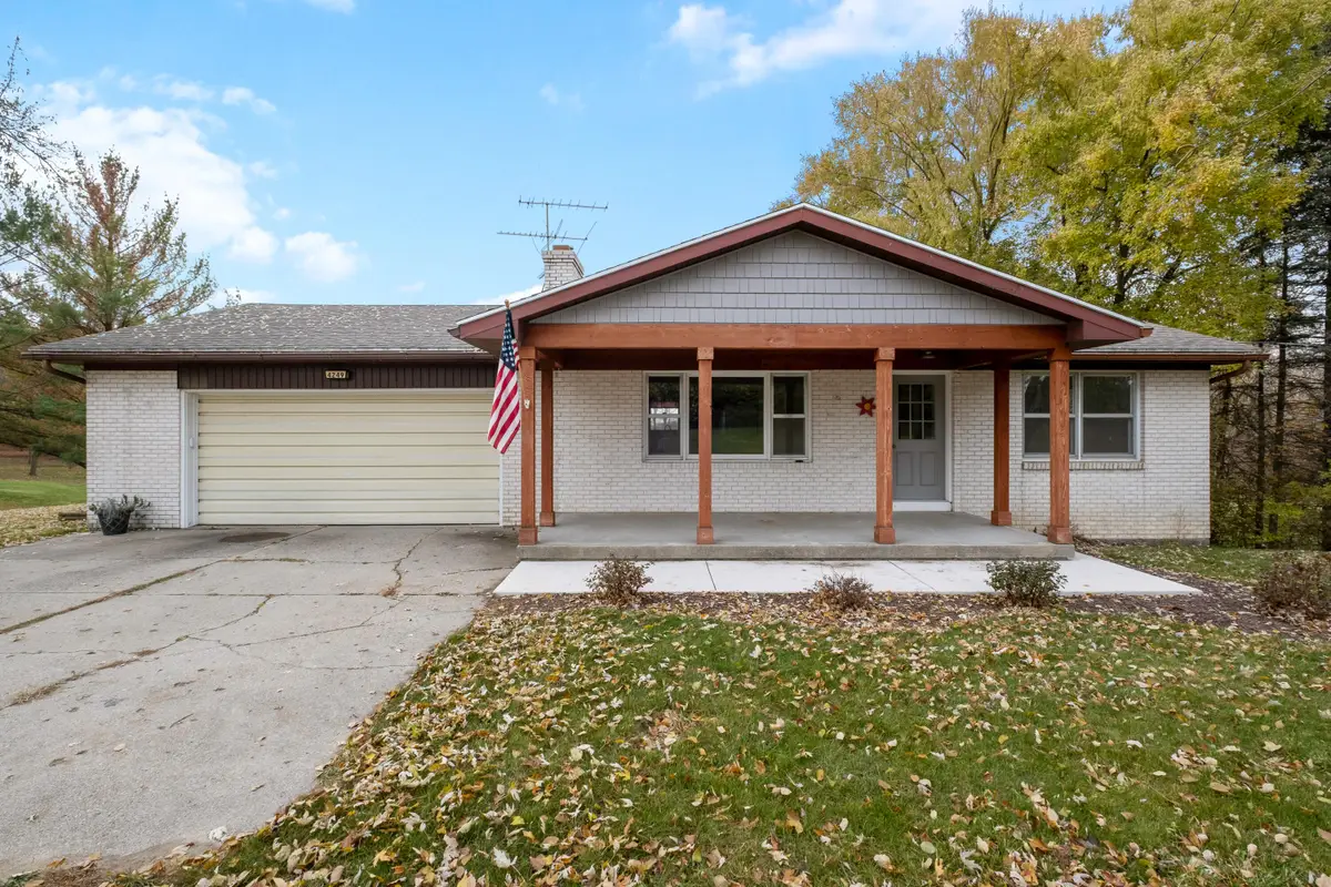 4249 Baumhoff Avenue Nw, Comstock Park, MI 49321 - Image #1