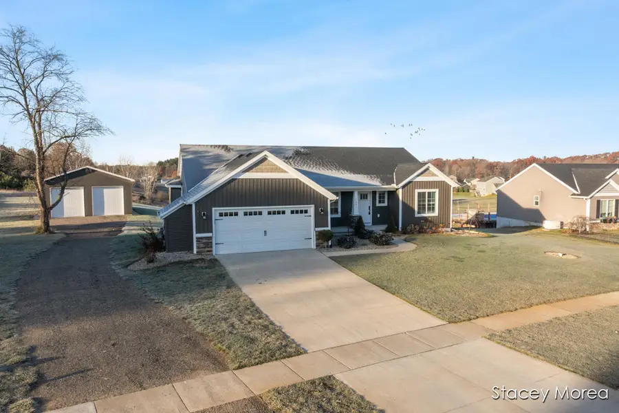 11791 Crystal Ridge Drive Ne, Sparta, MI 49345 - Image #2
