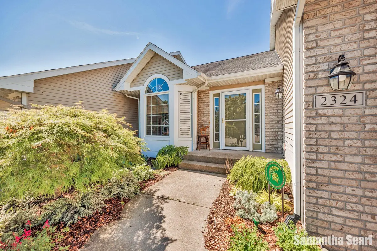 2324 Whimbrel Court Ne, Grand Rapids, MI 49505 - Image #1