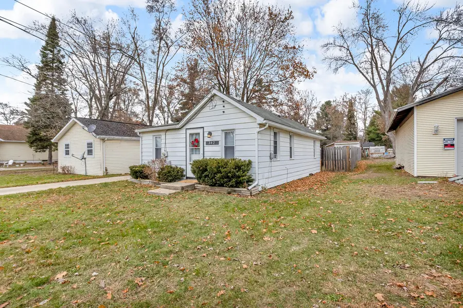 342 Broad Street, Michigan Center, MI 49254 - Image #3