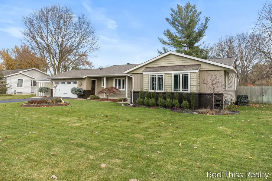 7918 22nd Avenue, Jenison, MI 49428 - Image #2
