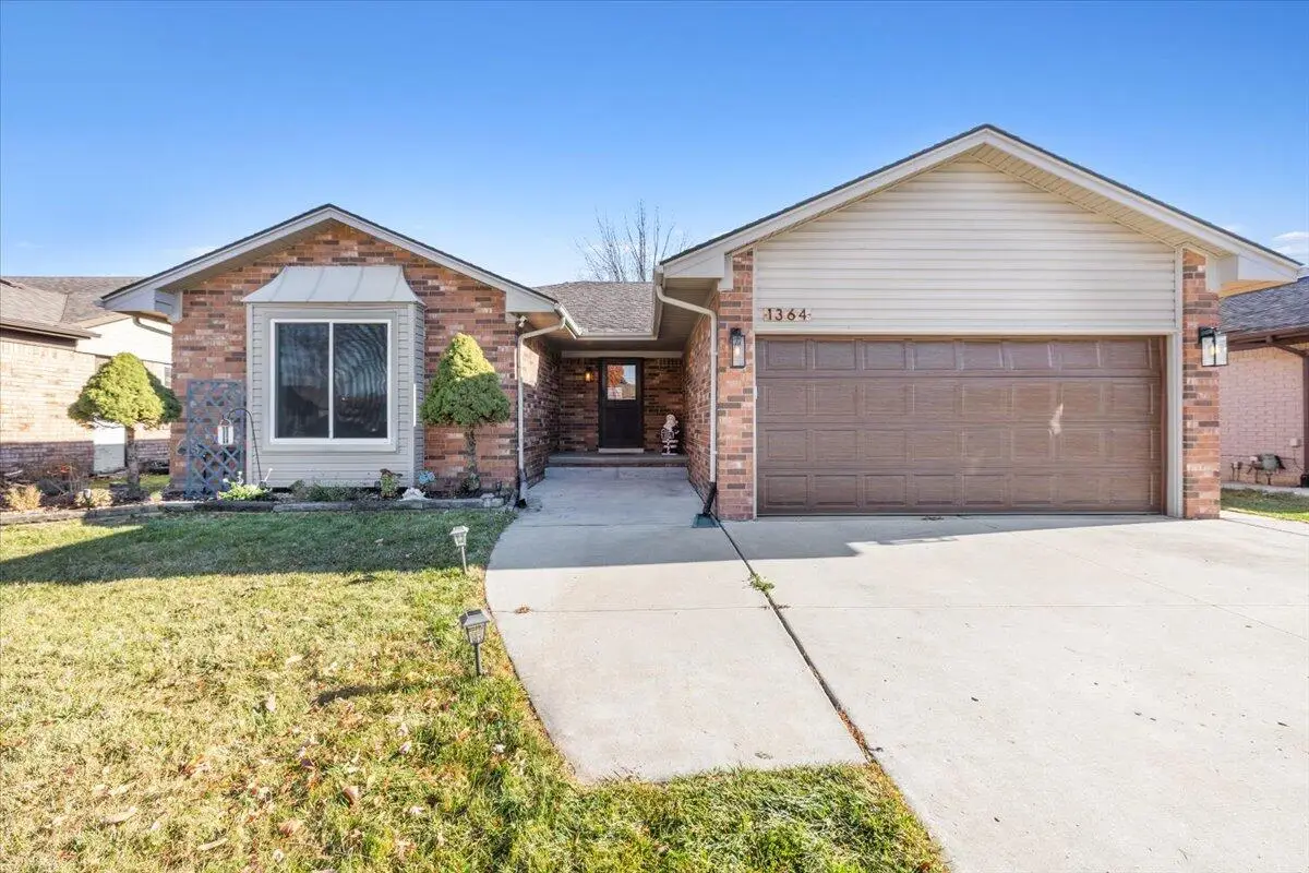 1364 Milverton Drive, Troy, MI 48083 - Image #1