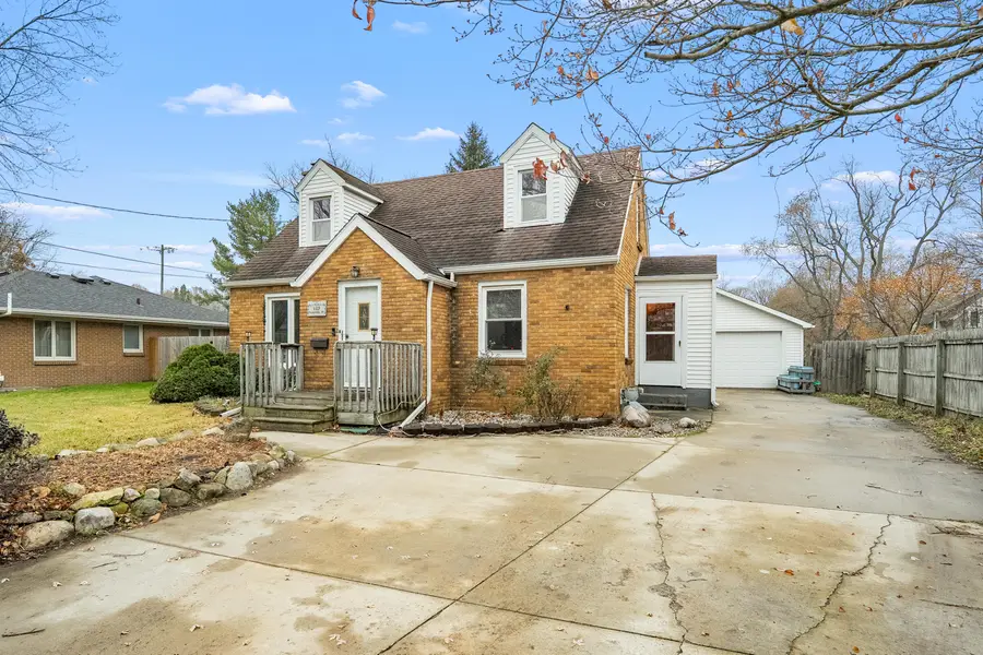 1413 Sunnyside Drive, Kalamazoo, MI 49048 - Image #2