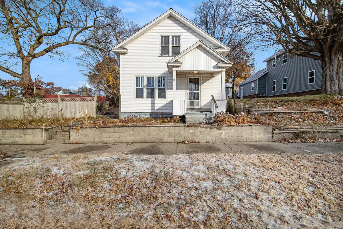 603 E Dowland Street, Ludington, MI 49431 - Image #1