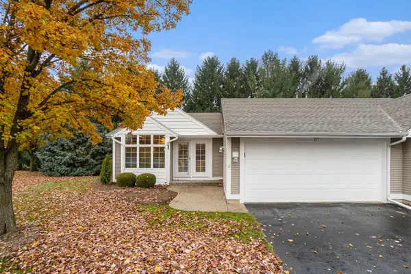 871 Clarewood Court, Holland, MI 49423