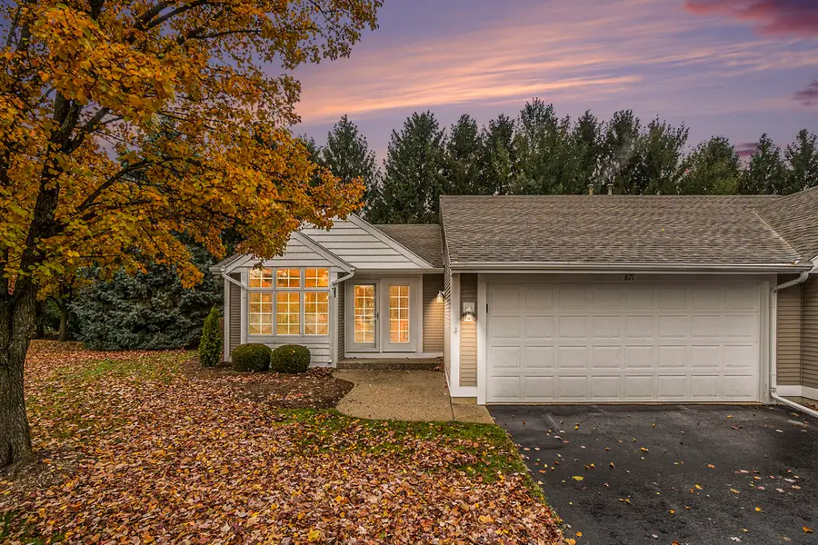 871 Clarewood Court, Holland, MI 49423 - Image #3
