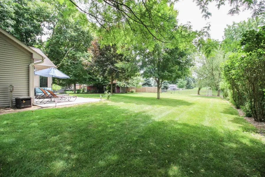 3178 E V Avenue, Vicksburg, MI 49097 - Image #2