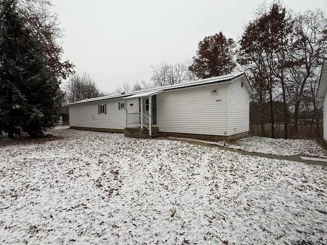 21275 Jefferson Road, Morley, MI 49336 - Image #1