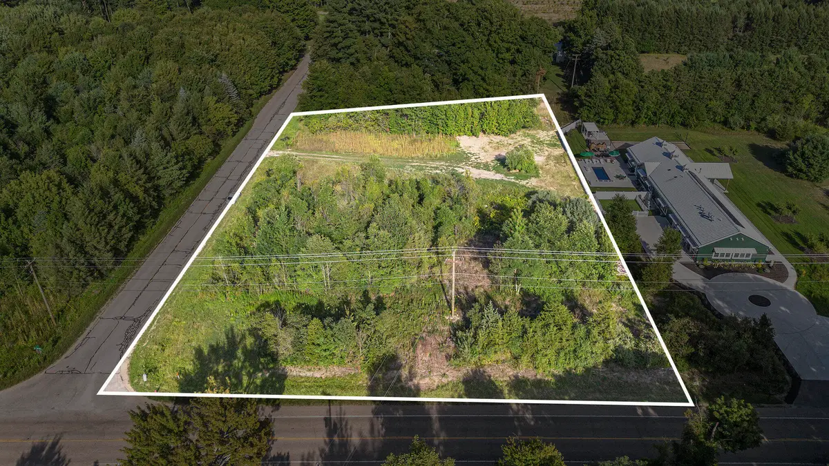 6788 120th Avenue, Fennville, MI 49408 - Image #1