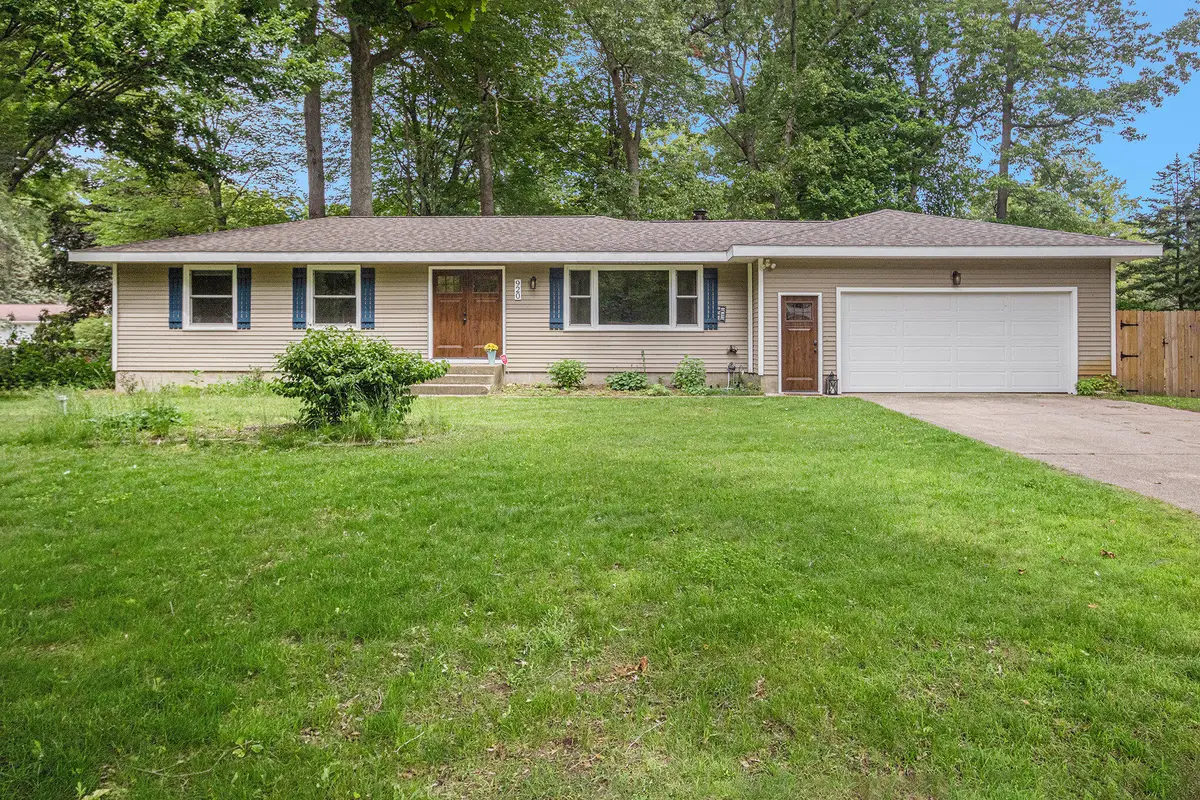 920 Cheboygan Drive, Muskegon, MI 49445 - Image #1