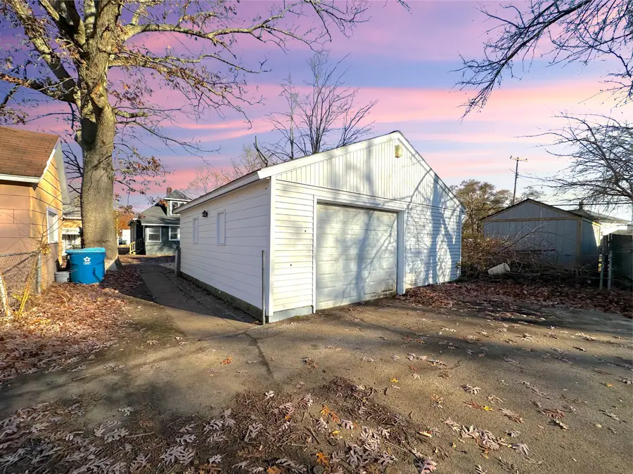 833 Evanston Avenue, Muskegon, MI 49442 - Image #3