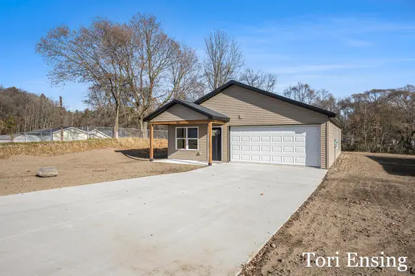 908 Moulton Street, Belding, MI 48809