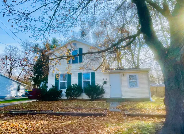 310 Locust Street, Marshall, MI 49068