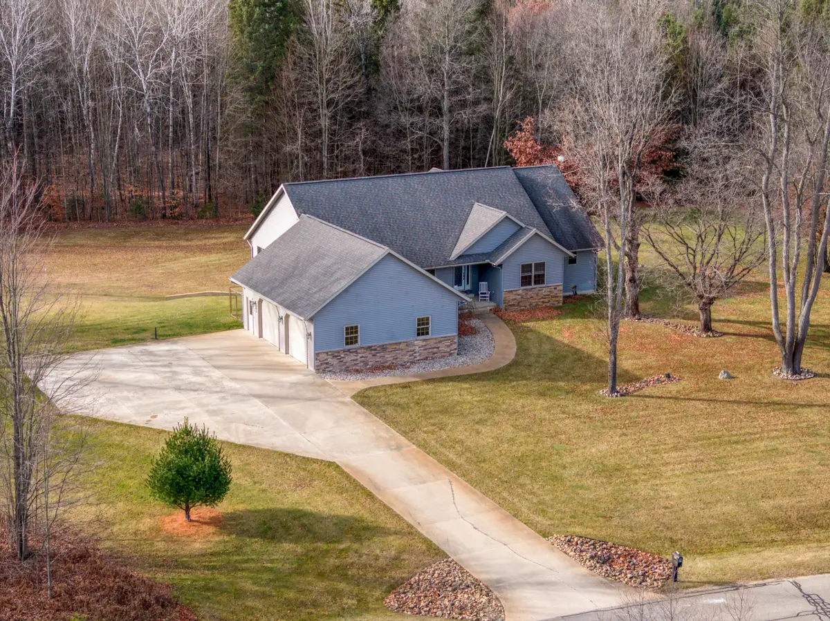 470 Sweetwater Drive, Cadillac, MI 49601 - Image #1