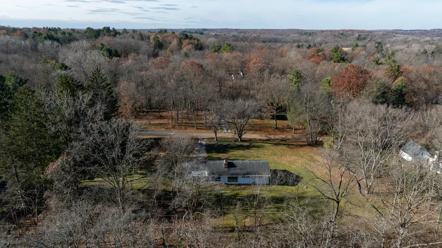 2844 Whippoorwill Lane, Ann Arbor, MI 48103 - Image #2