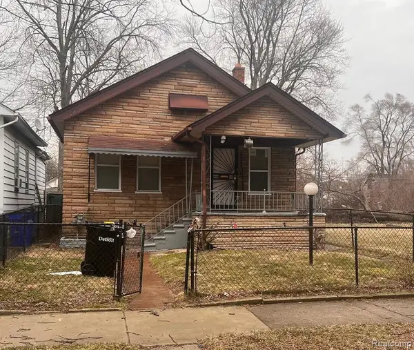 15660 La Salle Street, Detroit, MI 48238