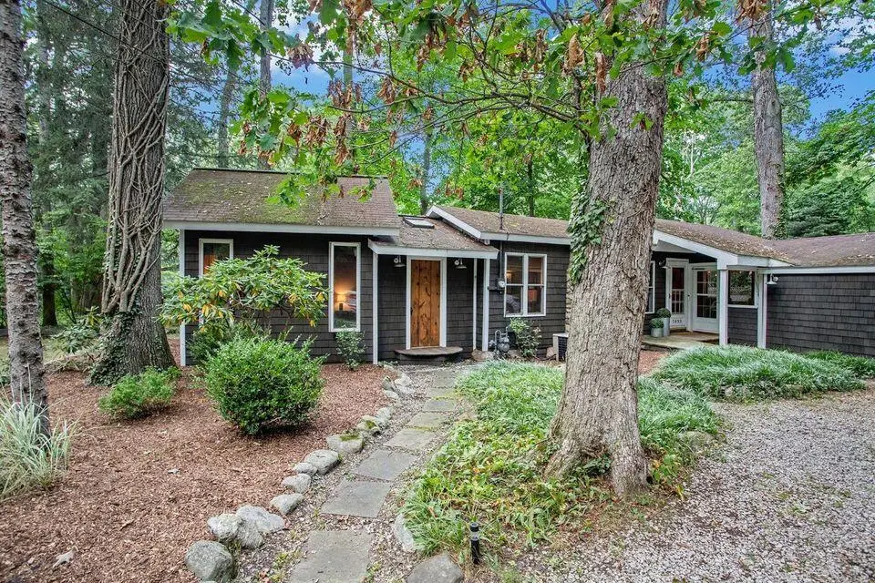 3852 Birchwood Trail, Michiana Shores, IN 46360 - Image #1