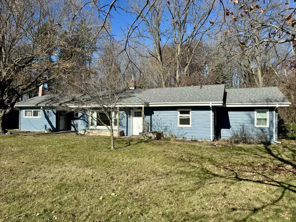 387 E Glenlord Road, St. Joseph, MI 49085