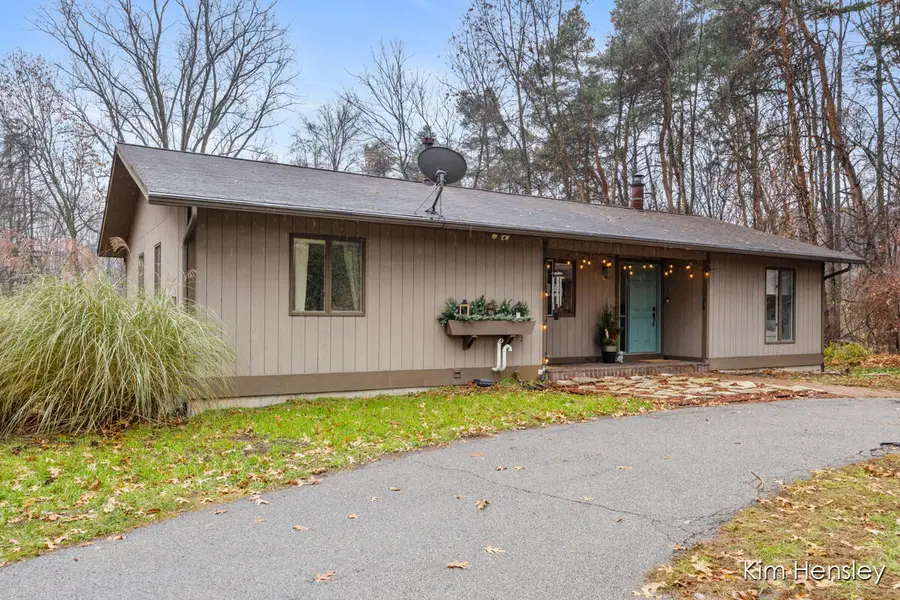 4736 Burton Street Se, Grand Rapids, MI 49546 - Image #3