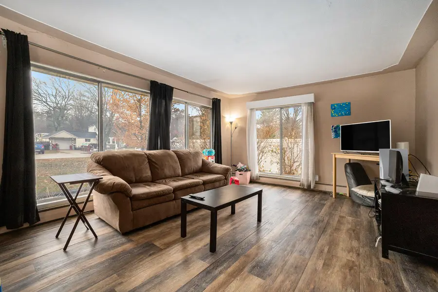 5230 Wickham Drive, Norton Shores, MI 49441 - Image #3