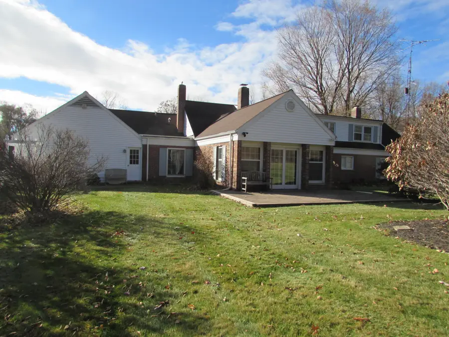 1852 N Walmont Drive, Jackson, MI 49203 - Image #3