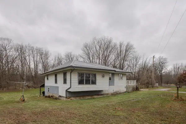 11102 S 34th Street, Vicksburg, MI 49097