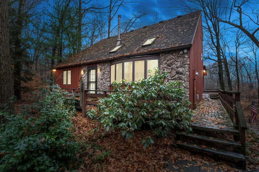 8032 Chapel Road, Niles, MI 49120 - Image #2