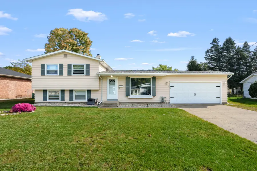 767 Cambridge Drive, Battle Creek, MI 49015 - Image #2