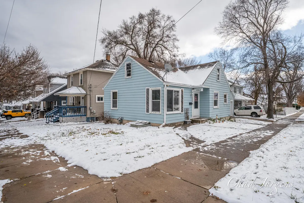 1060 Myrtle Street Nw, Grand Rapids, MI 49504 - Image #1