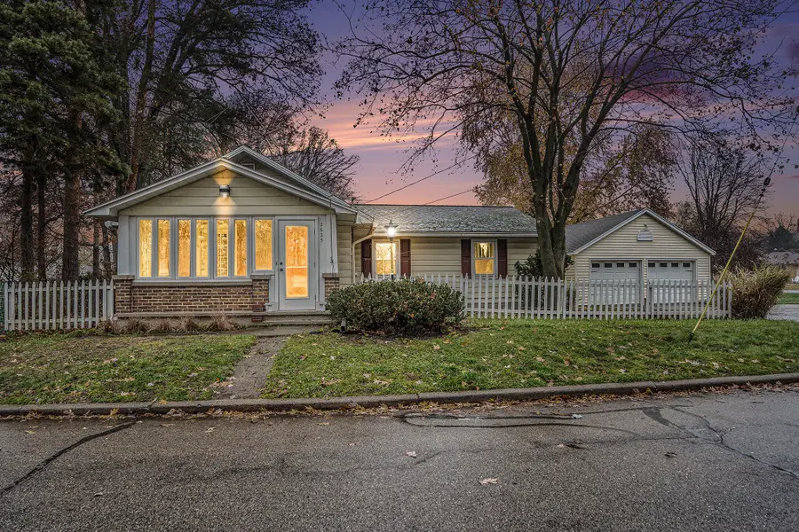 2625 7th Street Nw, Grand Rapids, MI 49504 - Image #2