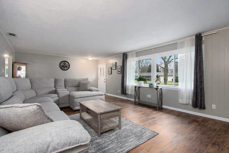 333 Rainbow Drive, Saint Joseph, MI 49085 - Image #3