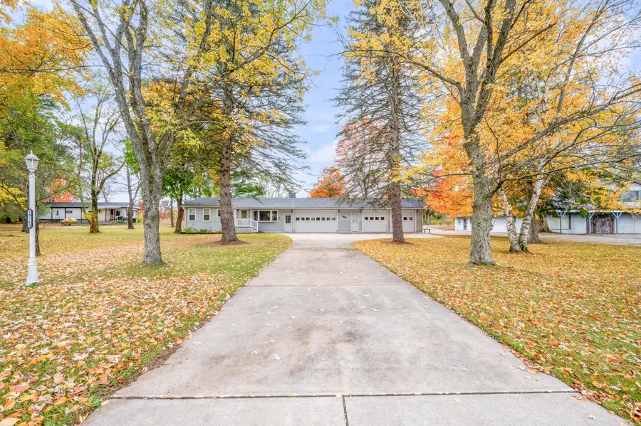 18751 16 Mile Rd, Big Rapids, MI 49307 - Image #2