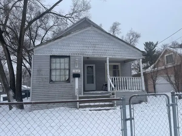1045 E Forest Avenue, Muskegon, MI 49442