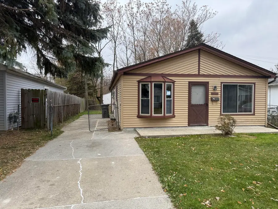 20812 Woodward Street, Clinton Township, MI 48035 - Image #2